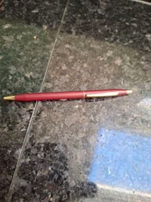 Wine coloured Cross pen