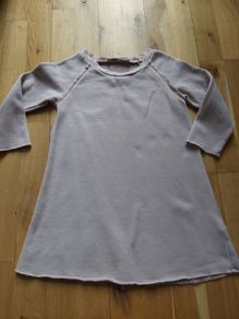 Girl's dress