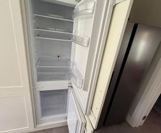 INDESIT Integrated Fridge Freezer