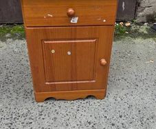 Bed side cabinet