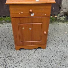 Bed side cabinet
