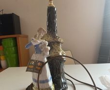 Lamp - Tengra, made in Spain. Girl feeding puppy.