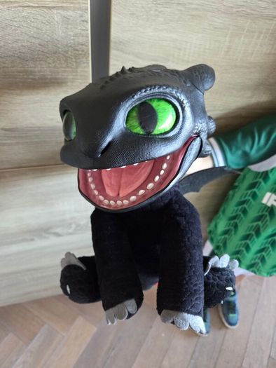 Tooththless puptronic interactive toy