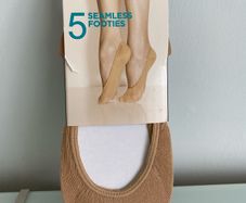 5 Pairs of Seamless Footies
