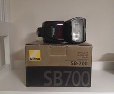 Nikon SB700 speedlight