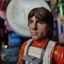 Luke Skywalker X Wing Pilot Figure ! 13" (33 cm) Tall ! Disney Store ! 2013 ! Star Wars New Hope ! Image 3