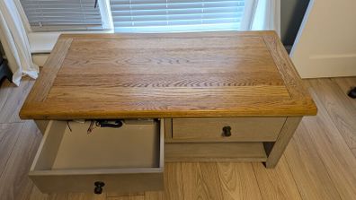 Solid Wood Two Tone Coffee Table with Drawers & Lower Shelf Excellent Condition