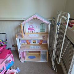 Wooden Doll House