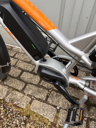 Cargo Bike - Yuba Kombi e5