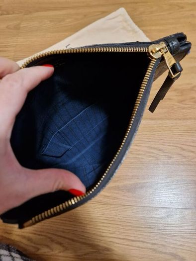 Louis Vuitton petillante leather cluch