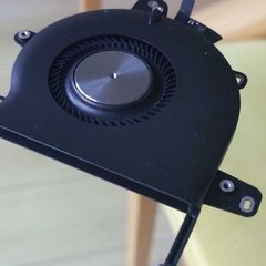 Macbook Pro A1989 A1706 Fan Apn: 610-00146-a Model No: Cc020k02c