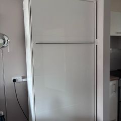 Single bed
