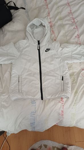 Nike puffer