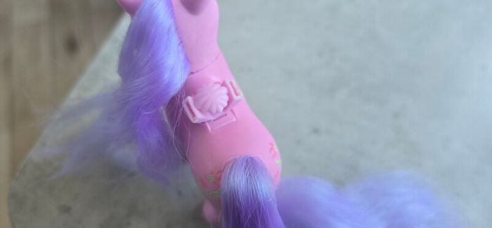 Lily Flutter Ponies MLP G1 My Little Pony