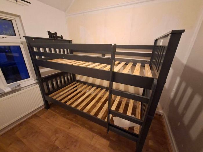 Free - Bunkbed