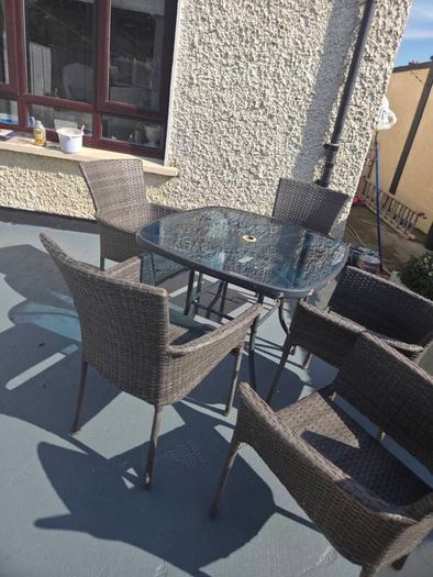 garden tables chairs