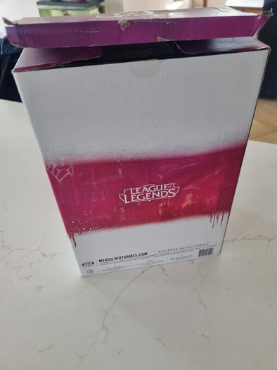 Jinx Unlocked Figure League of Legends Arcane Riot Games Game Statue