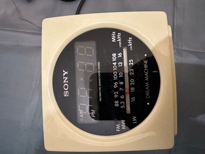 Sony Dream Machine Clock Radio