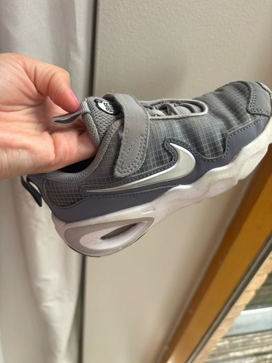 kids shoes