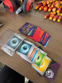 Pokemon cards+Sleeves