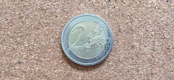 2 euro coin