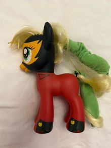My Little Pony Mistress Mare Velous Applejack