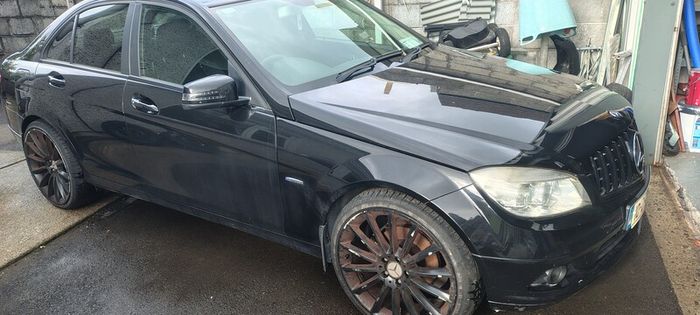 Mercedes C180 compressor breaking