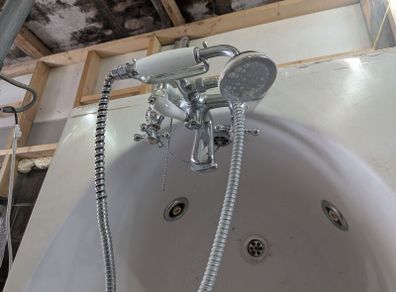 Jacuzzi bath