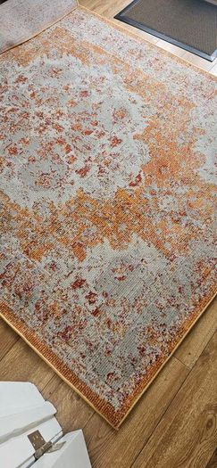 Classic rug