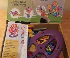 Magnectic building blocks set