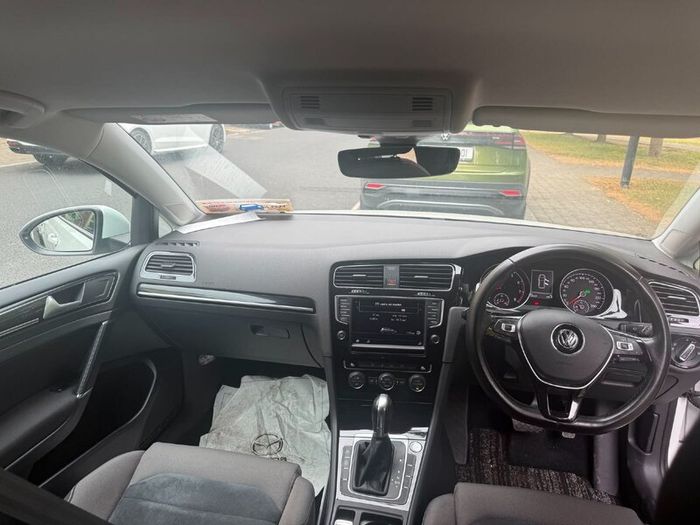 2017 VW Golf 1.4 TSI Petrol  Auto  only 68k km