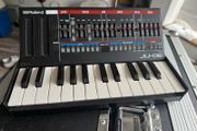 Roland JU-06 with K-25m