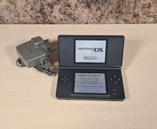 Nintendo Ds Lite Console Black With Charger