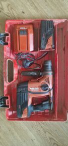 Hilti TE 6-A36 cordless rotary hammer drill.