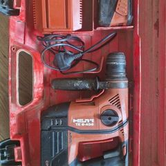 Hilti TE 6-A36 cordless rotary hammer drill.