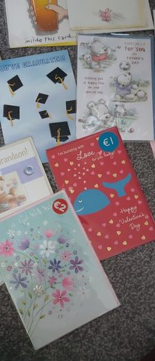 Selection of cards after business closure new 1 euro each