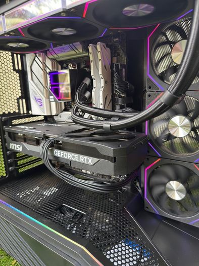 Gaming PC - Ryzen 7 7800X3D / RTX 5070 Ti