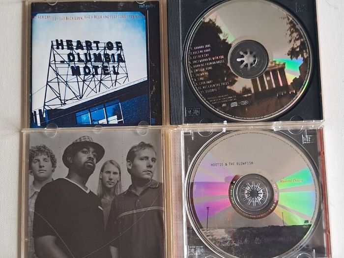 Hootie & The Blowfish  x 2
