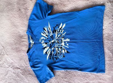 Adidas t-shirt