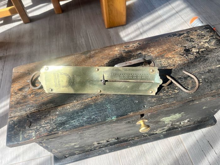 Antique Chatillons New York Brass Scales