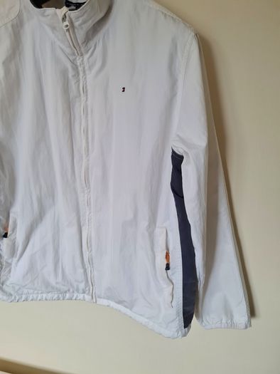 Hilfiger sport windbreaker Size xl Pit to pit 24" white nylon In excellent condition