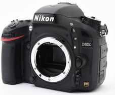 Nikon D600 FX body. Excellent condition