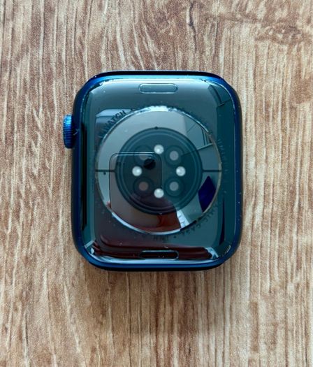 Apple Watch Series 6 BLUE plus leather strap