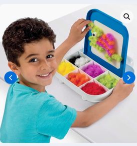 Bunchems On the Go Easel