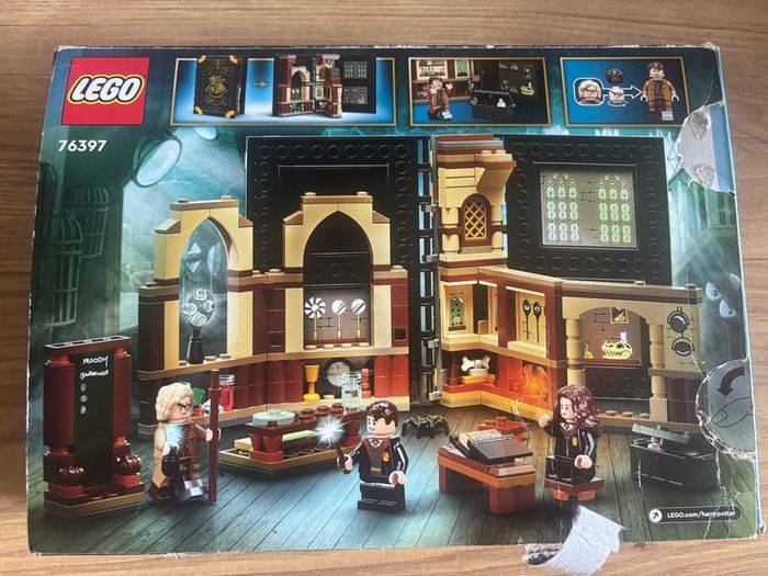 Lego Harry Potter Defence Class 76397 - Complete