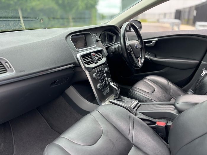 Volvo V40 2014 1.6 Petrol Automatic Sale / Swap