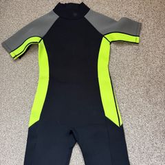 wetsuit for 10 years old