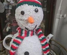 Hanmade Snowman Teacosy