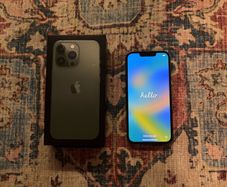 Apple iPhone 13 Pro 128GB Alpine Green - Boxed - Three Ireland - 78% Battery
