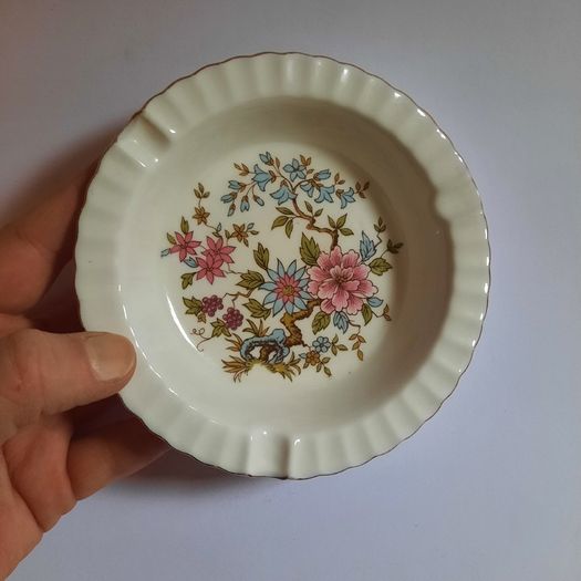Vintage Paragon Fine Bone China Floral Trinket Dish / Ashtray - Gold Rim